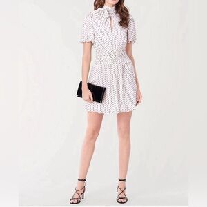 ❤️Diane Von Furstenberg NWT Mini | Eva Chiffon Mini Dress Ivory/Black.  Size 12.